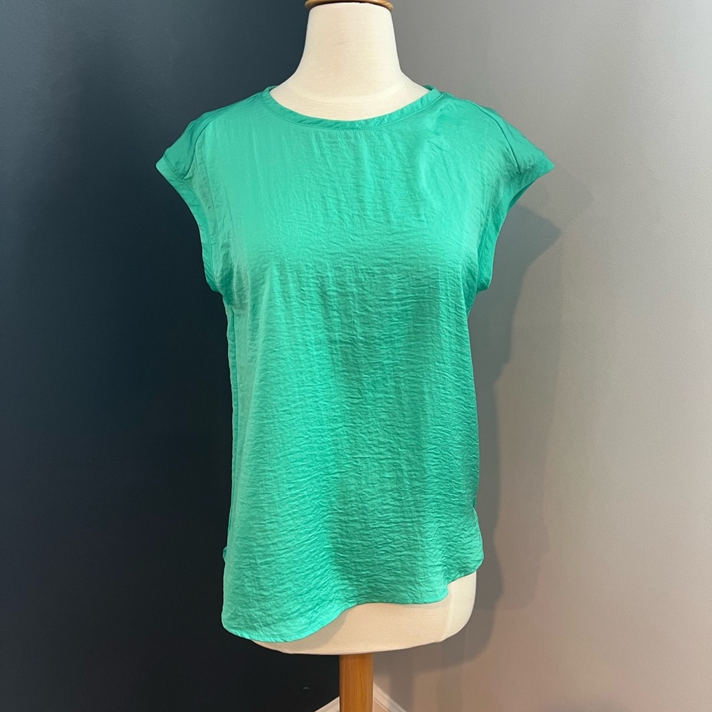H&M Emerald Green Textured Cap Sleeve Blouse Keyhole Back Top